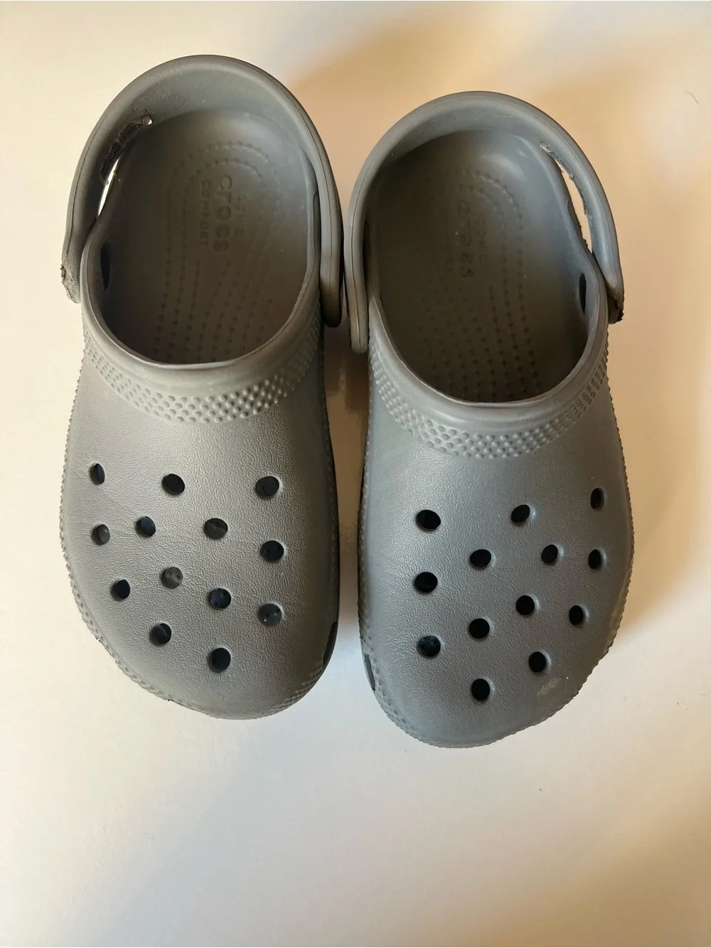 CROCS Kids Classic Clog in Gray